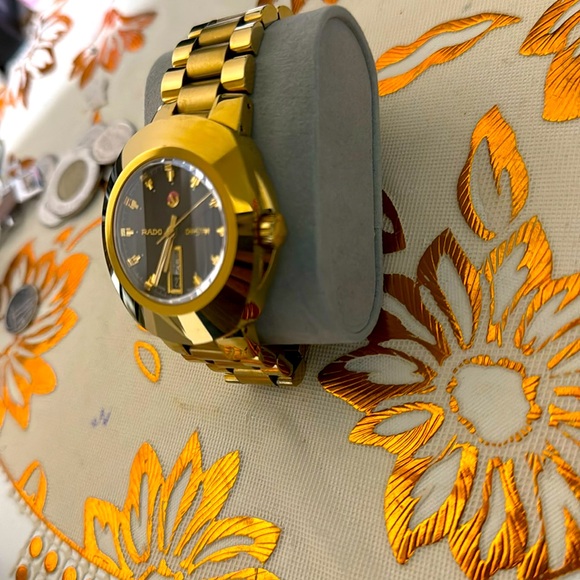 Almost new Rado watch - Picture 2 of 4